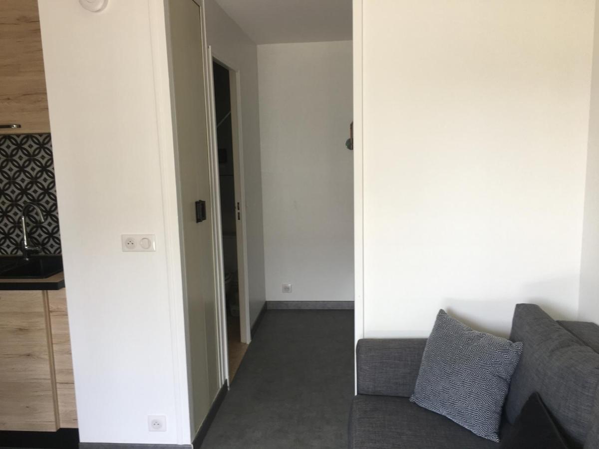 Studio Front De Mer Avec Terrasse Et Acces Direct Plage A Merville-Franceville - Fr-1-487-329 Екстериор снимка